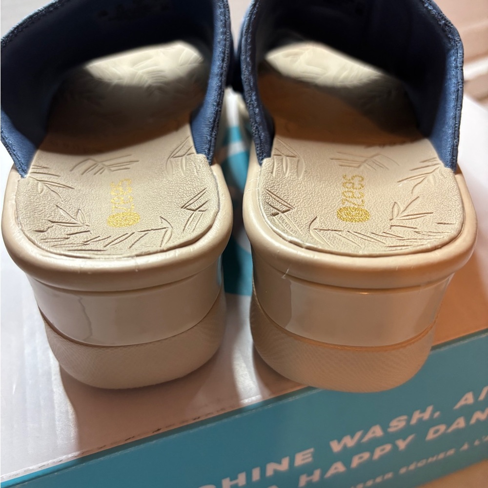 Comfort Slide Sandals with Knotted Upper in Blue - Picture 9 of 11